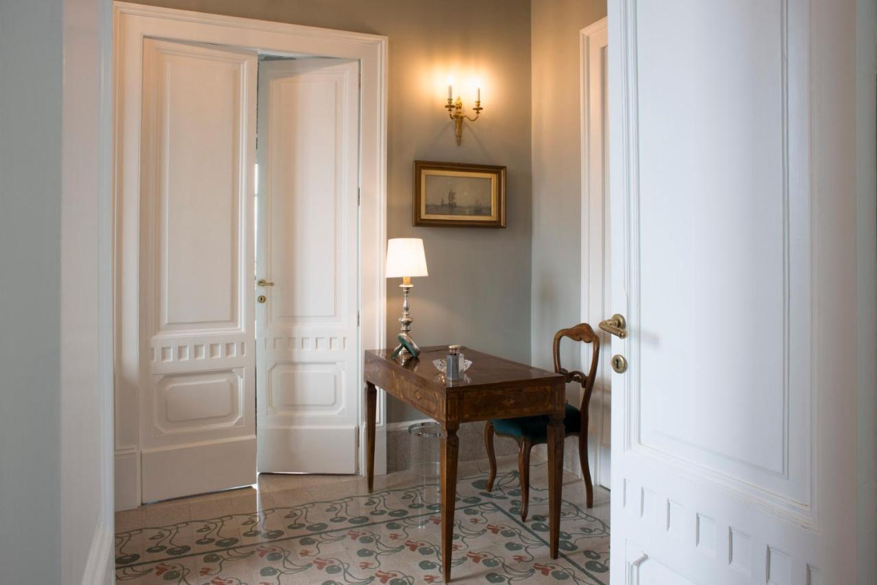 Bed and Breakfast Vittoria - House Of Charme à Messine Extérieur photo